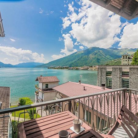 Stunning View Lakeside Apartment - Larihome A11 Граведона Экстерьер фото